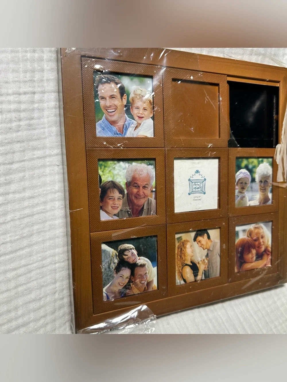 VTG 90 Interactive Sliding Collage Picture Frame-Desktop Nostalgia Faux Wood NOS